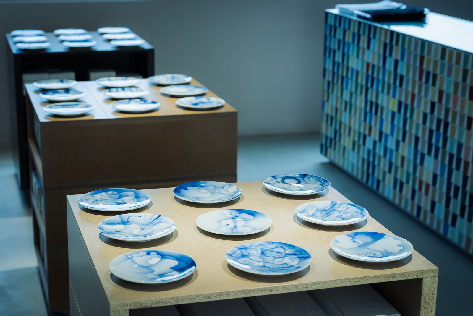 Sculpture No.1 Shiro Ao by Hiroshi Iguchi vol.2 at WHITE/BLUE