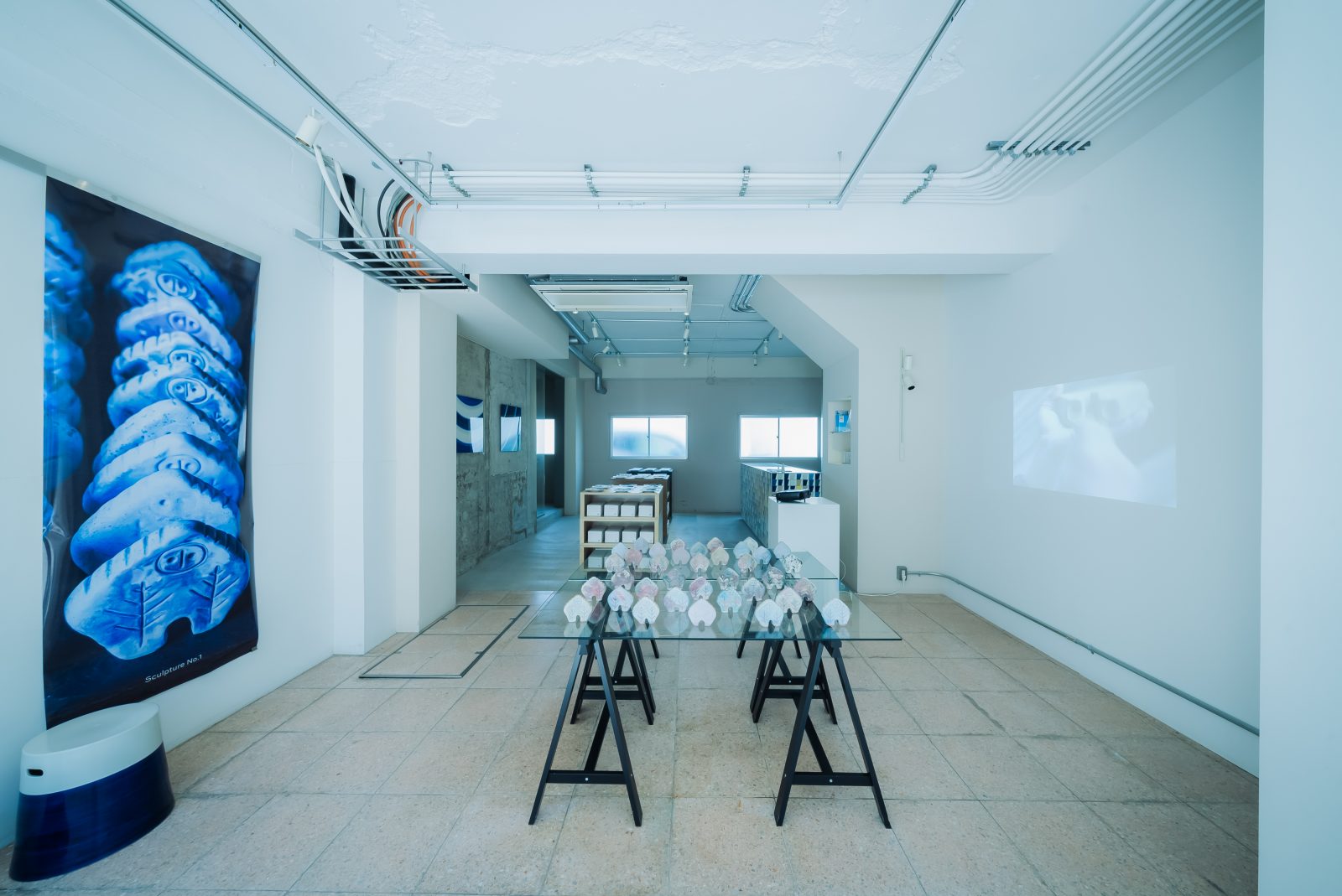 Sculpture No.1 Shiro Ao by Hiroshi Iguchi vol.2 at WHITE/BLUE