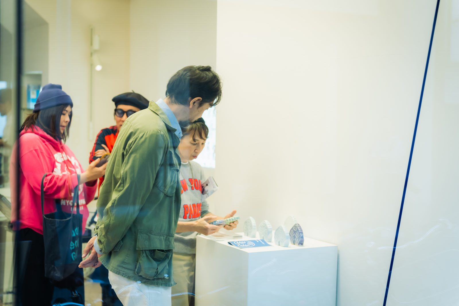 Sculpture No.1 Shiro Ao by Hiroshi Iguchi vol.2 at WHITE/BLUE