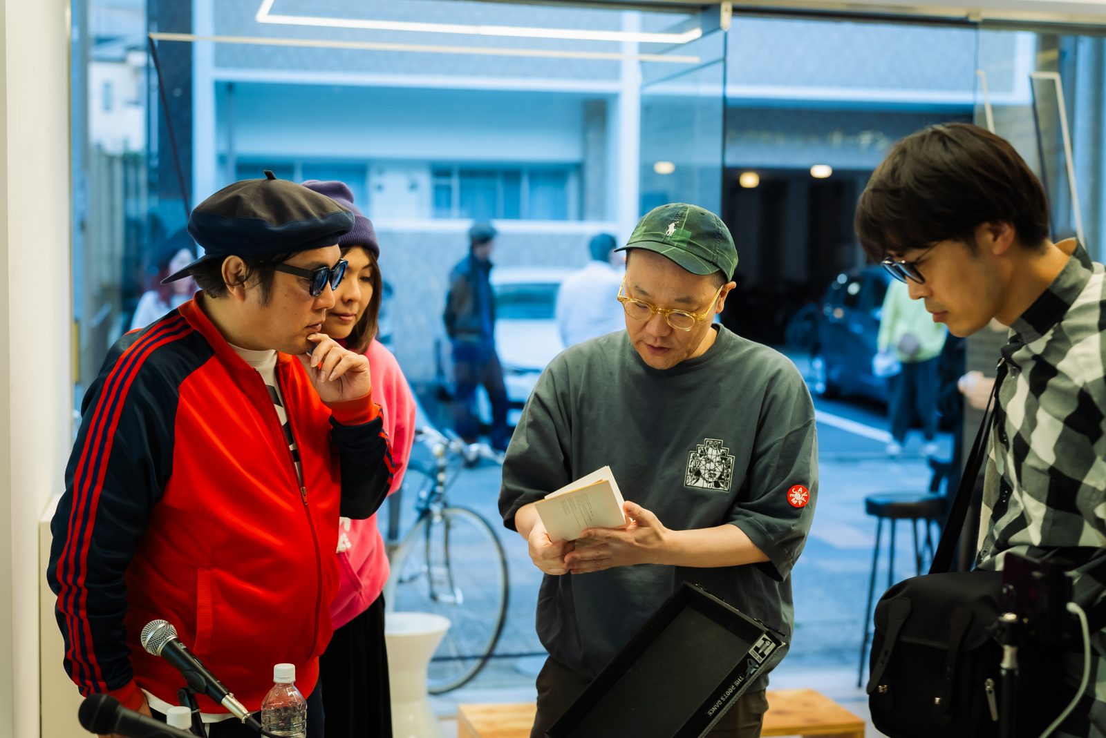 Sculpture No.1 Shiro Ao by Hiroshi Iguchi vol.2 at WHITE/BLUE