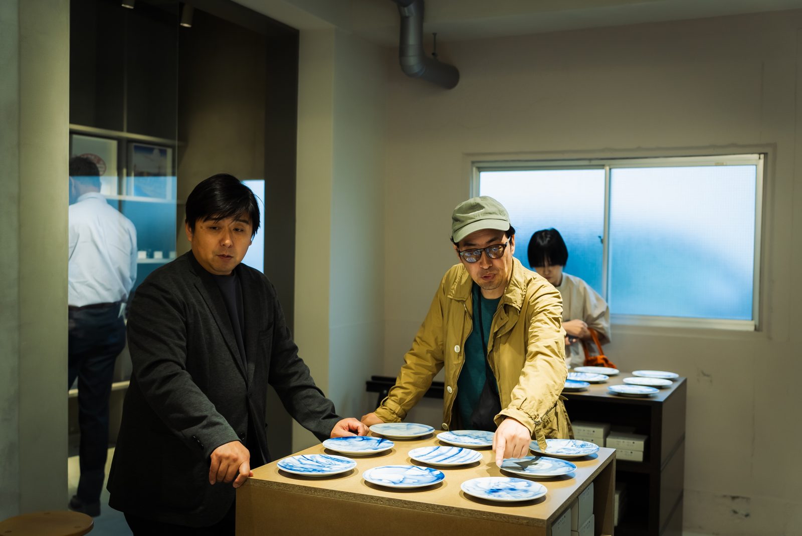 Sculpture No.1 Shiro Ao by Hiroshi Iguchi vol.2 at WHITE/BLUE