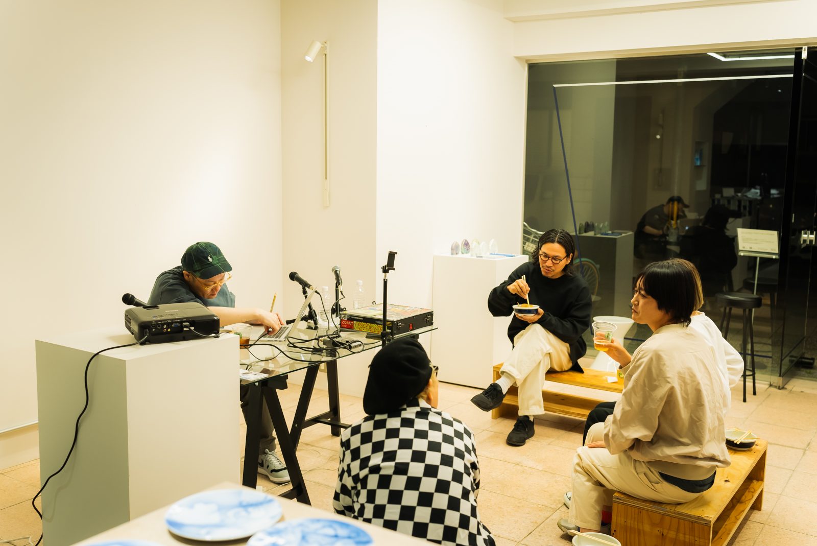 Sculpture No.1 Shiro Ao by Hiroshi Iguchi vol.2 at WHITE/BLUE